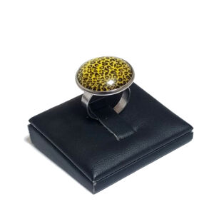 Leopárd-sárga-üveglencsés-gyűrű-választható-arany-és-ezüst-színben