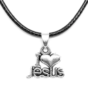 Kép 4/6 - I Love Jesus-medál-választható-láncra-vagy-karkötőre