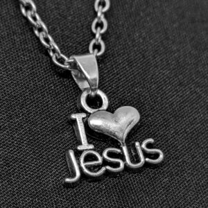 I Love Jesus-medál-választható-láncra-vagy-karkötőre