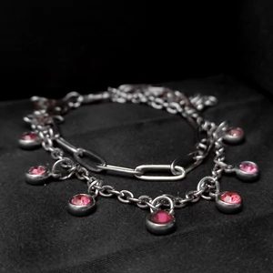 Kép 2/2 - pink-kristályos-charmos-karkoto