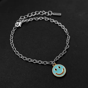 Kép 2/2 - kék-smiley-charmos-karkoto