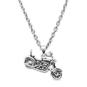 Kép 1/2 - chopper-medál-nyaklánccal