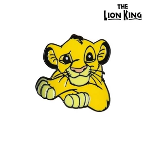Kép 1/5 - lion-king-kitűző