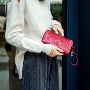Gyönyörű dizájnbőr női pénztárca, pirosas bordó