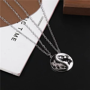Kép 4/5 - yin-yang-sarkanyos-paros-nyaklanc