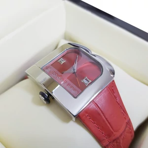 Kép 3/4 - Laura Biagiotti bőrszíjas, dátumkijelzős, ultra trendi luxus női karóra (33 MM) dobozzal, piros