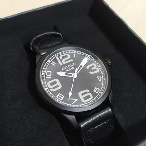 Kép 2/6 - Antonio Miro elegáns, üzleties férfi karóra (41mm)