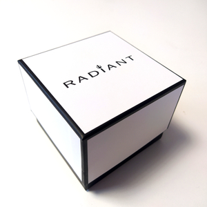 Eredeti Radiant nagy számlapos, fémszíjas, retro stílusú uniszex karóra (40 MM), dobozzal