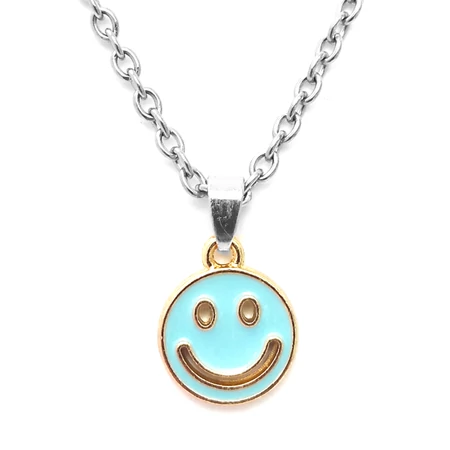 kék-smiley-medál-lánccal