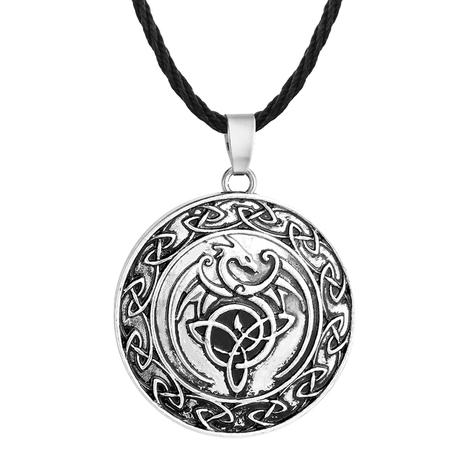 Viking-karom-medál-bőr-nyaklánccal
