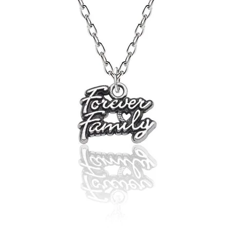 Forever Family felirat medál nyaklánccal