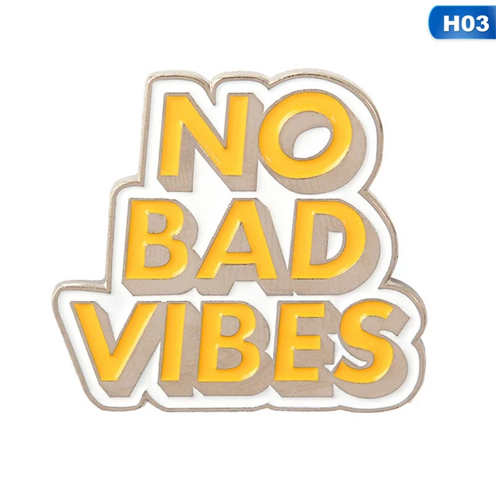 no-bad-vibes-kitűző